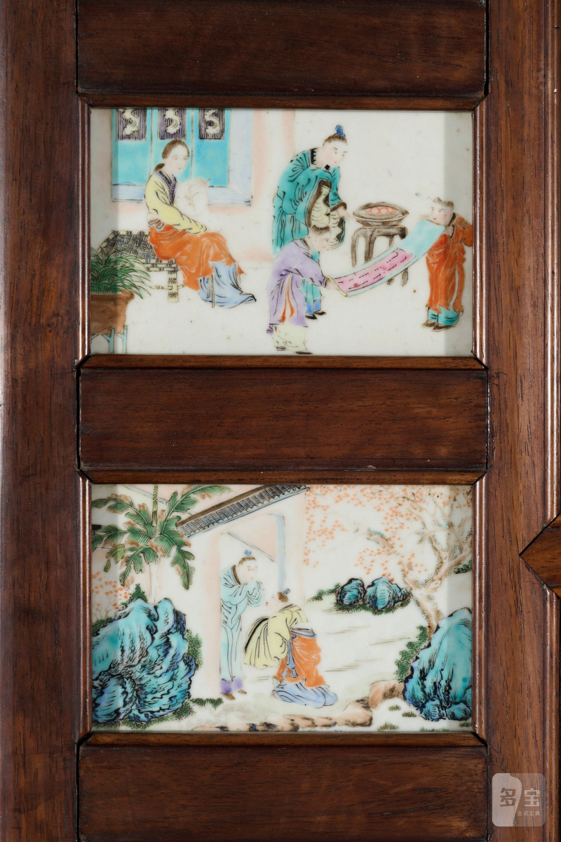 清晚期 木雕緞綉鳥獸圖嵌粉彩山水人物花卉圖瓷板十扇屏風 | PARAVENT À DIX FEUILLES EN BOIS ET PANNEAUX EN SOIE BRODÉE - 图12